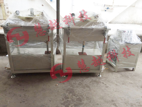 手動(dòng)雙缸真空含浸機(jī)實(shí)物圖 手動(dòng)雙缸真空含浸機(jī)實(shí)物圖