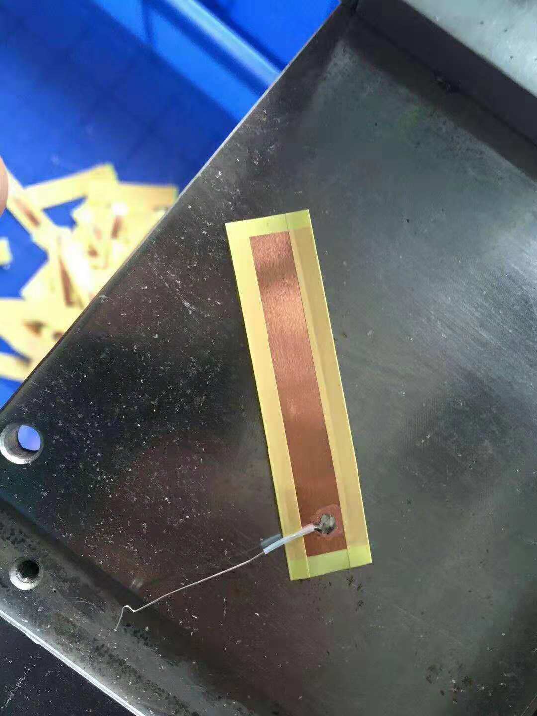 代理銅箔背膠、銅箔焊引線、銅箔穿套管、銅箔貼焊點、銅箔焊線、銅箔裁切等代加工工序